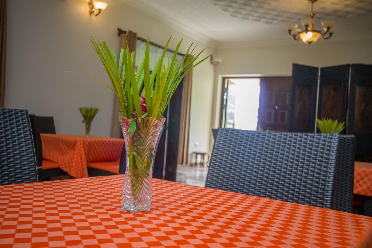 Tuzza Hotel Bushenyi Exteriér fotografie