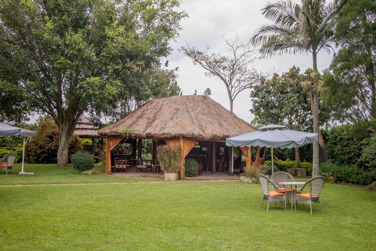 Tuzza Hotel Bushenyi Exteriér fotografie